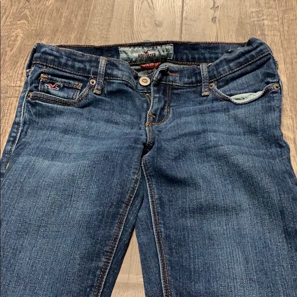 Hollister’s laguna skinny jeans